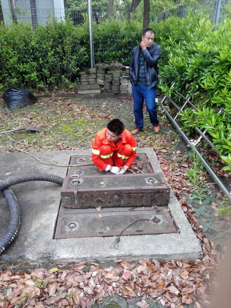 自流井吸污抽粪