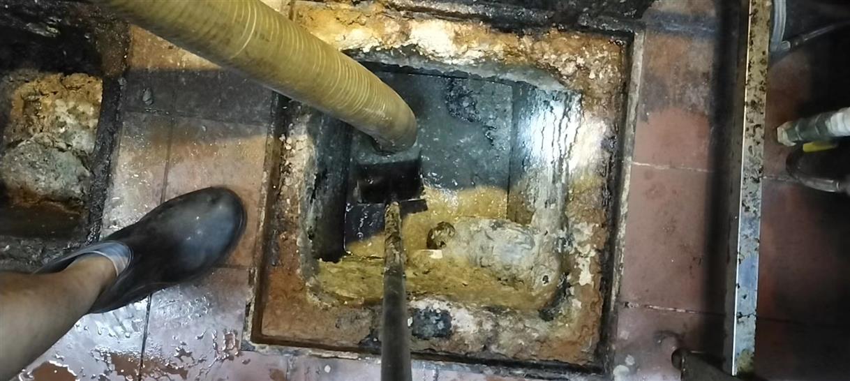 自流井化油池清理-污水池清掏